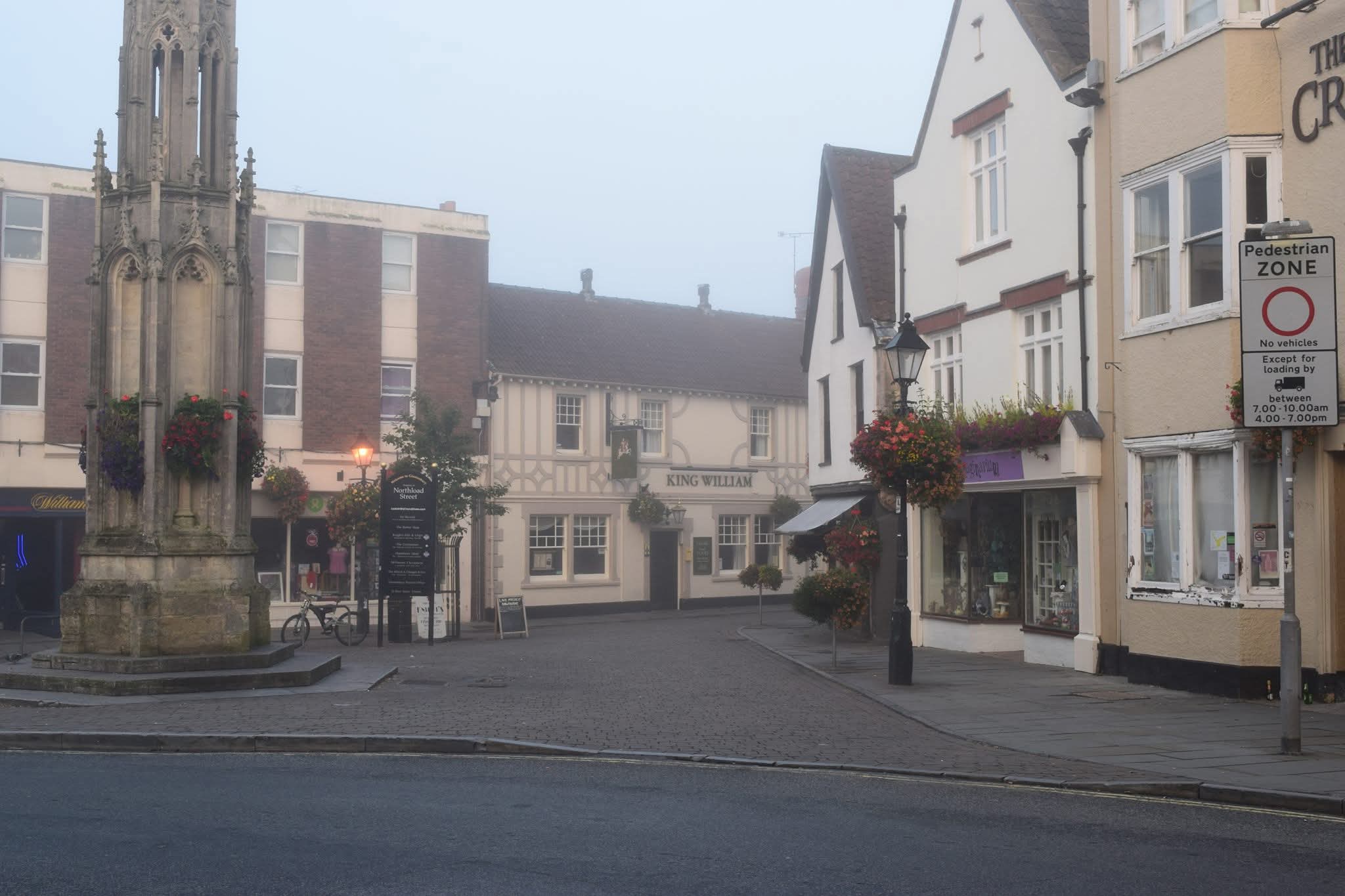 Read more about the article Glastonbury: A Town of Myth and Legend